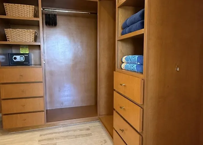 Close To Town Olas 242 Holiday home Cabo San Lucas